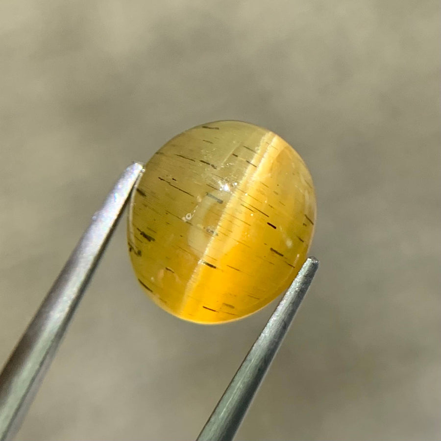 MantraMani 3.23 Carat Apatite Cabochon Cut Natural Loose Gemstone