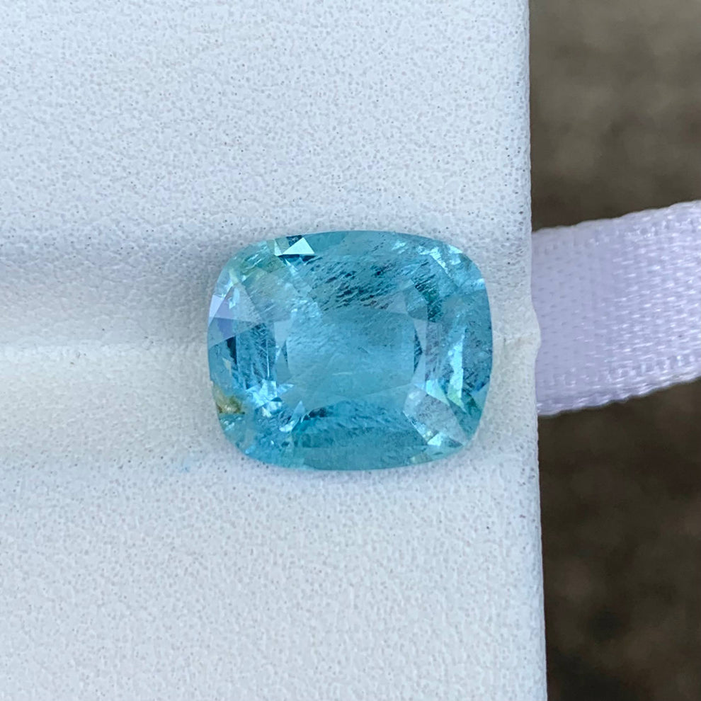 MantraMani Aquamarine Loose Gemstone – Authentic, Lab Certified | India - Angle 4