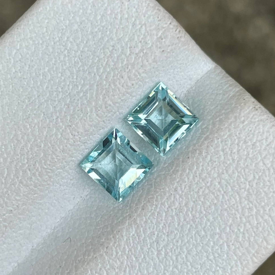 MantraMani 1.21 Carat Blue Aquamarine Baguette Cut Natural Loose Gemstone - Imported - Brazil