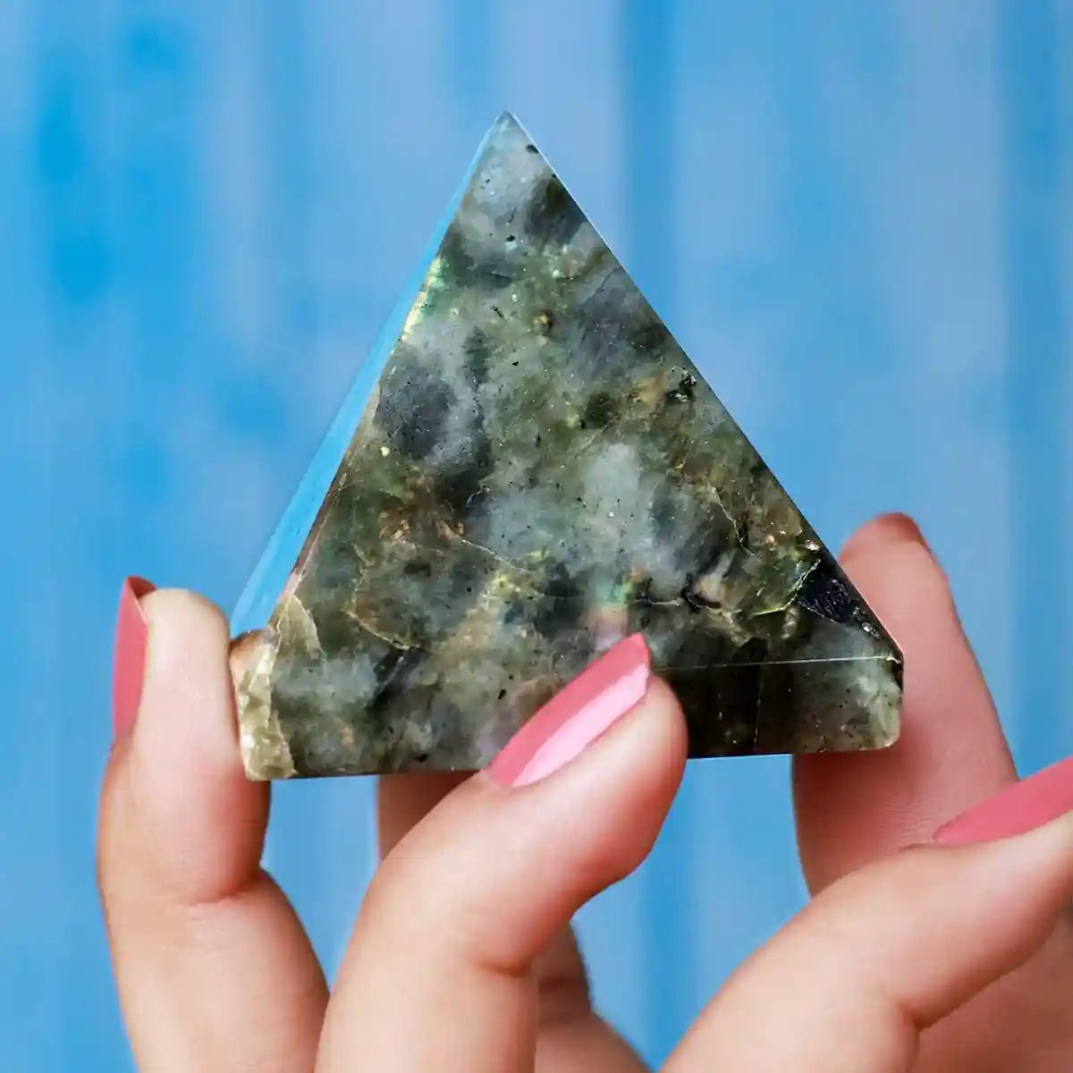Labradorite Pyramid | MantraMani