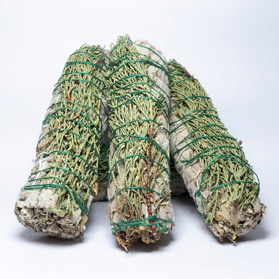MantraMani CEDAR & SAGE (Devadaru / Pavitra Shanti) – Smudge Stick - Vastu Prot