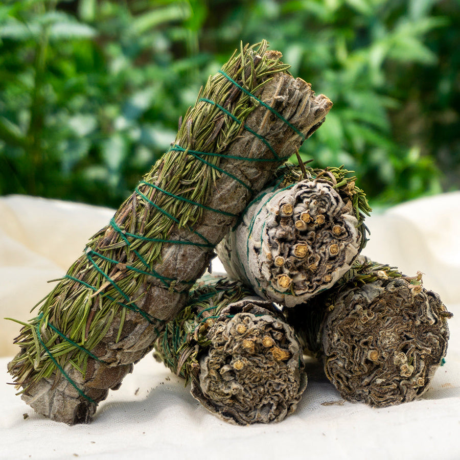 MantraMani ROSEMARY & SAGE (Rosemary / Pavitra Shanti) – Smudge Stick - Amplifi