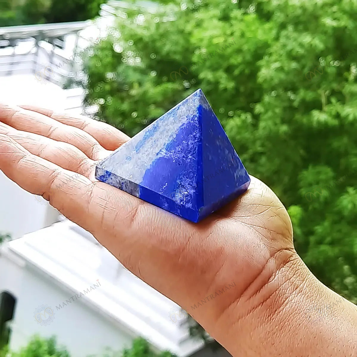 MantraMani Lapis Lazuli Pyramid – Communication, Wisdom & Confidence Crystal