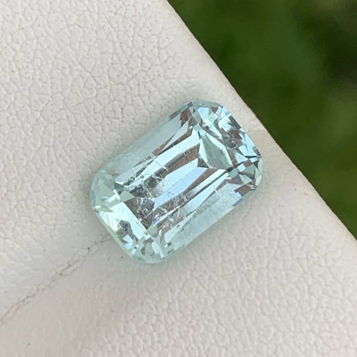 MantraMani Aquamarine Loose Gemstone – Authentic, Lab Certified | India - Angle 3
