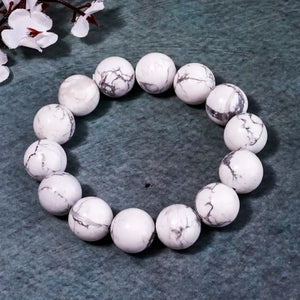 Howlite