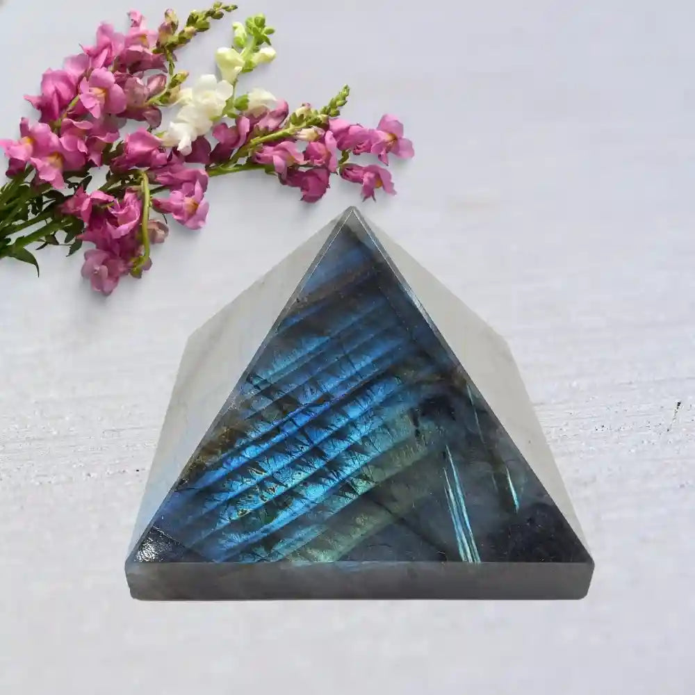 Labradorite Pyramid | MantraMani