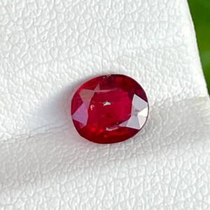 MantraMani 1.10 Carat Red Spinel Oval Cut Natural Loose Gemstone