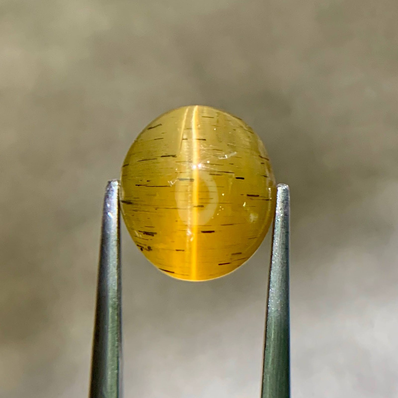 MantraMani Apatite Loose Gemstone – Authentic, Lab Certified | India - Angle 4