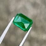 MantraMani Emerald Loose Gemstone – Authentic, Lab Certified | India - Angle 4