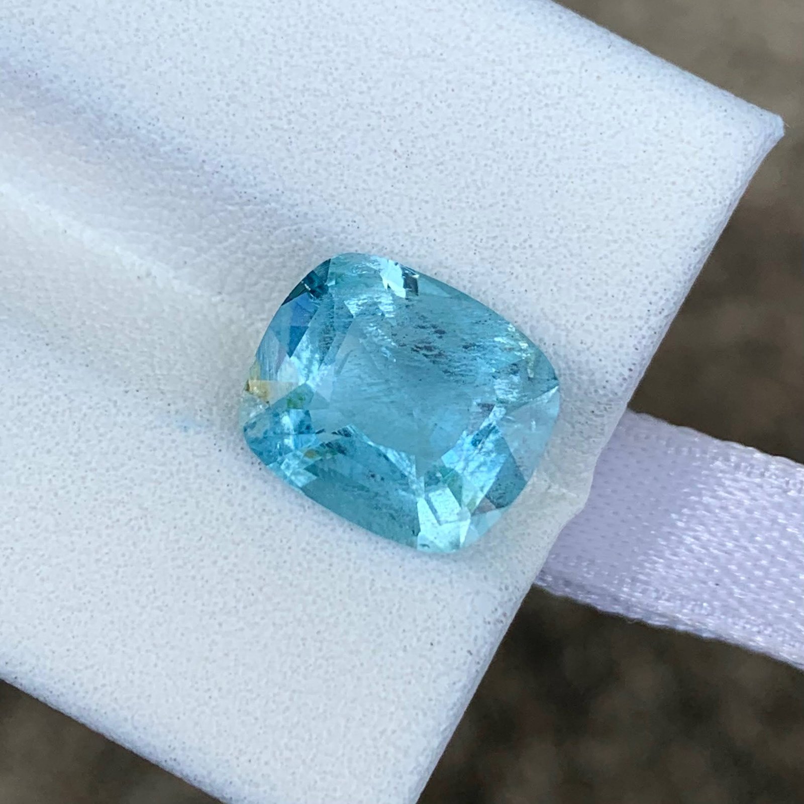 MantraMani Aquamarine Loose Gemstone – Authentic, Lab Certified | India - Angle 3
