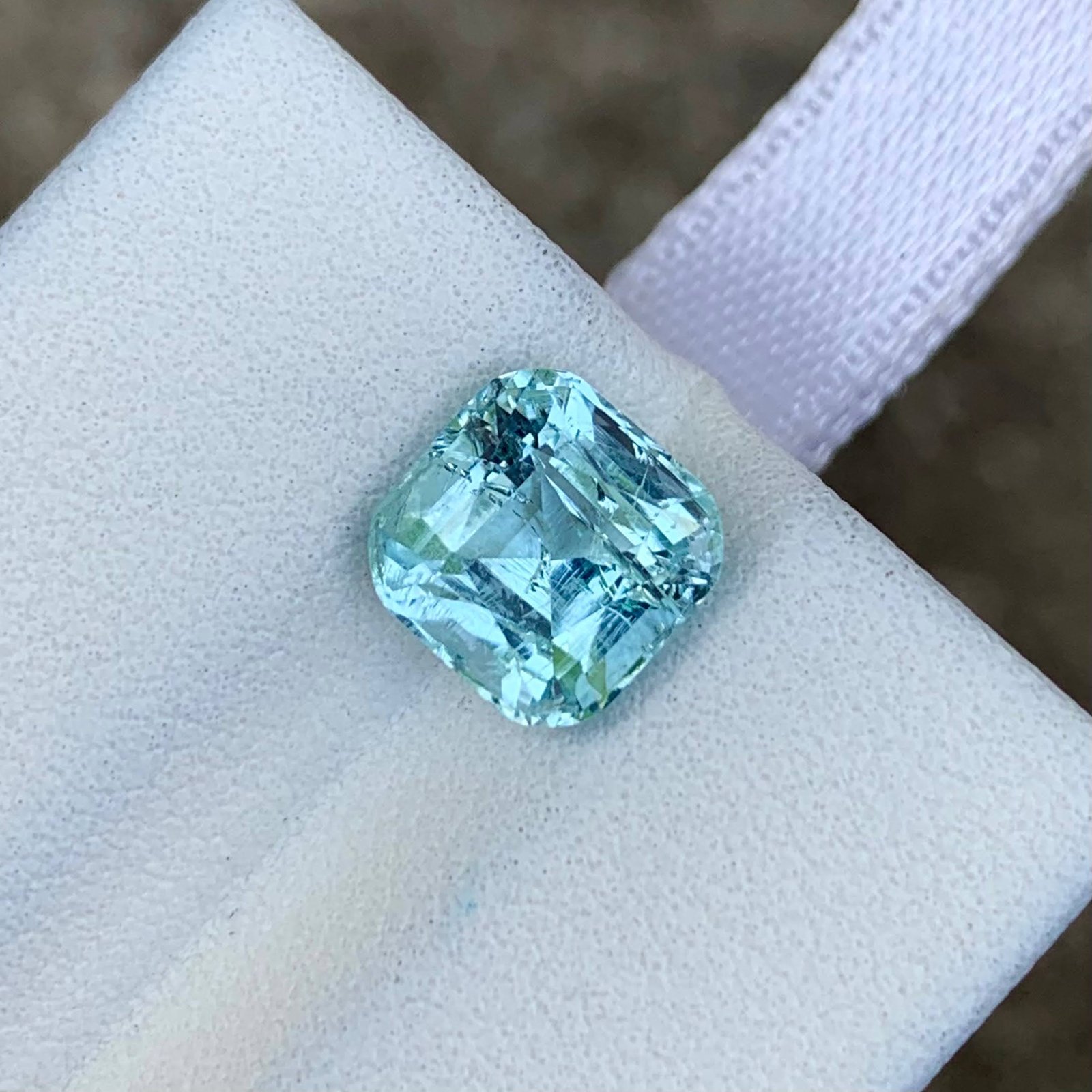 MantraMani Aquamarine Loose Gemstone – Authentic, Lab Certified | India - Angle 4