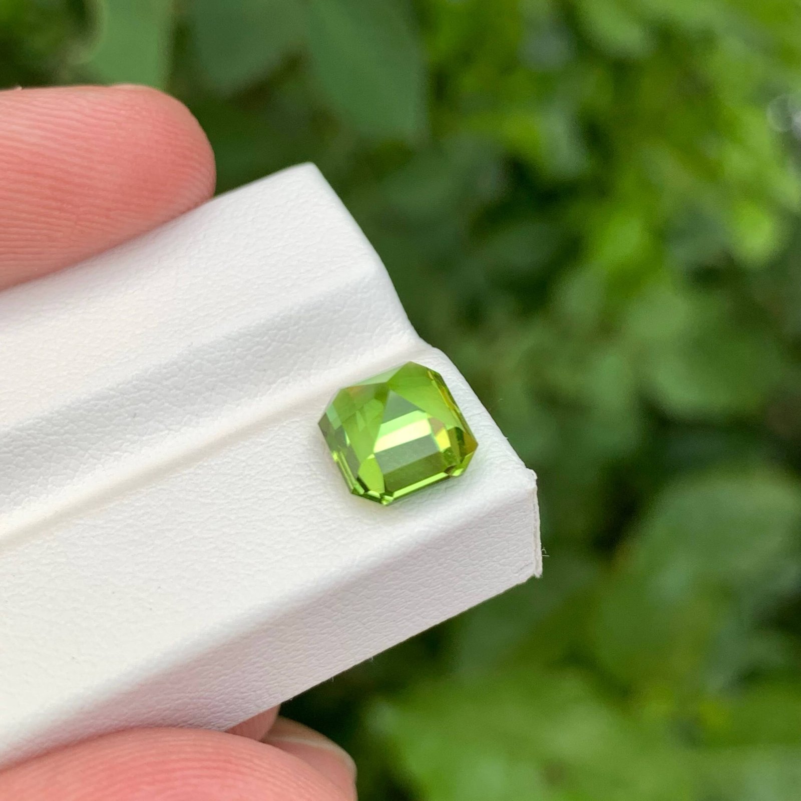 MantraMani 2.70 Carat Green Peridot Asscher Cut Natural Loose Gemstone