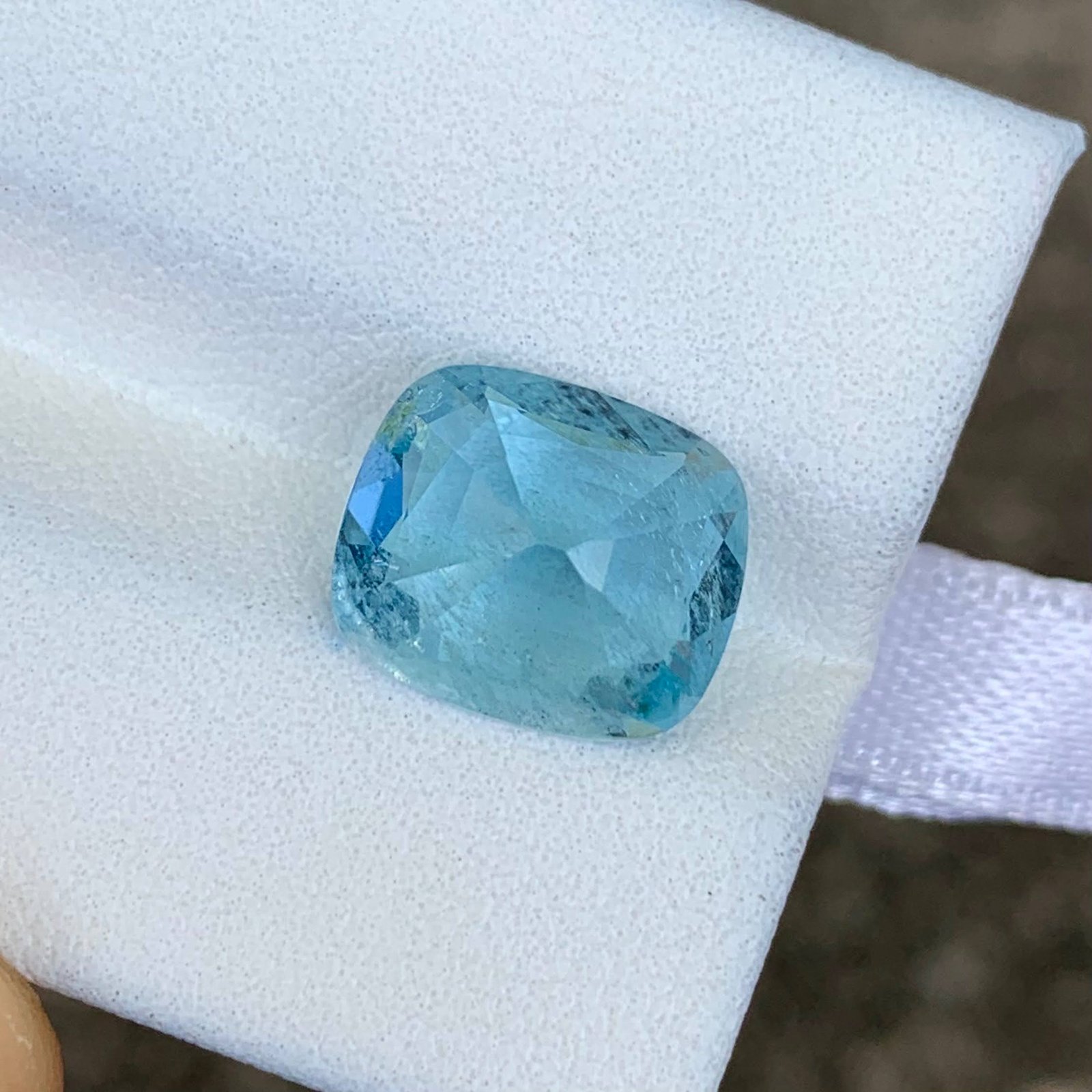 MantraMani Aquamarine Loose Gemstone – Authentic, Lab Certified | India - Angle 5