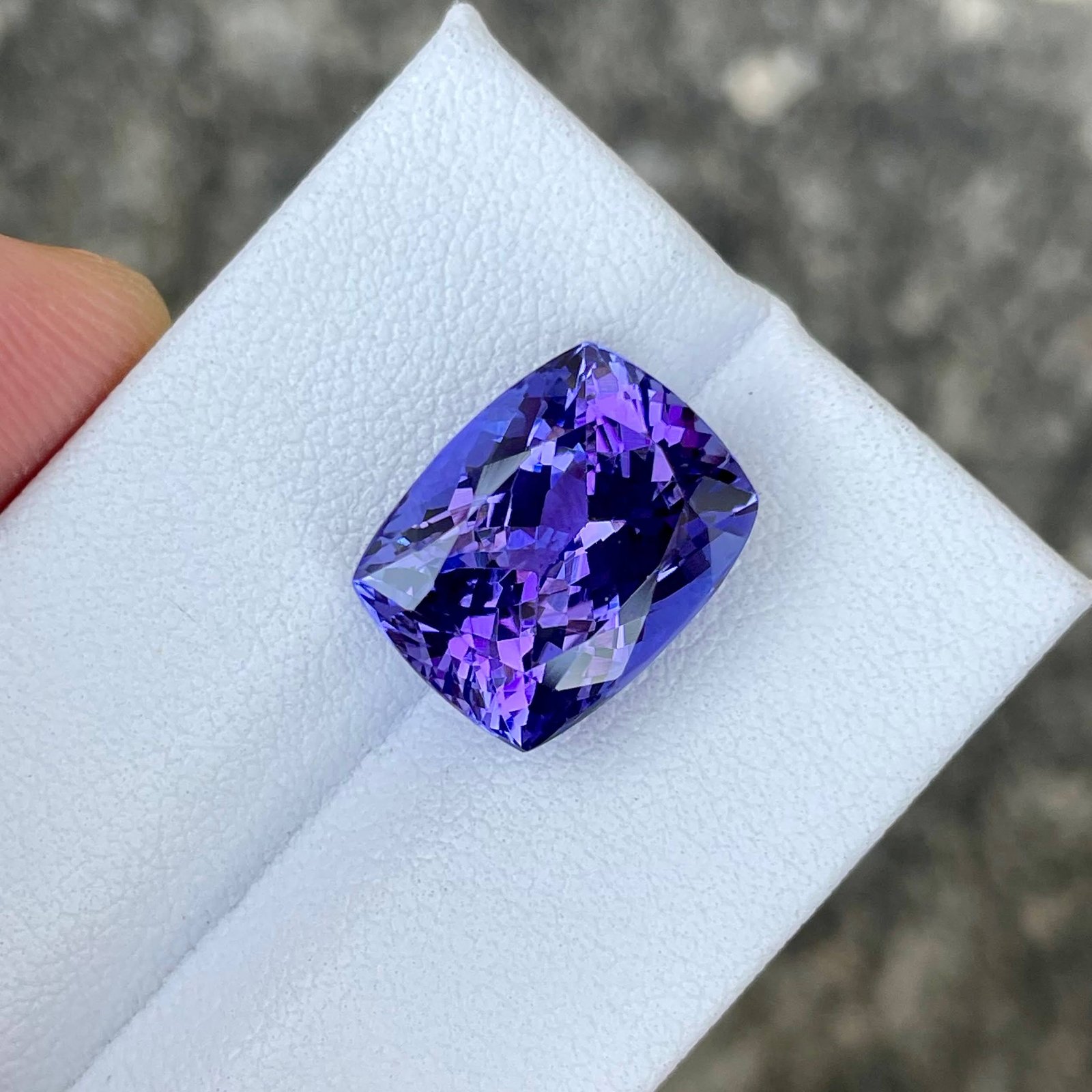 MantraMani 9.75 Carat Blue Tanzanite Precision Cut Natural Loose Gemstone - Imported - Tanzania