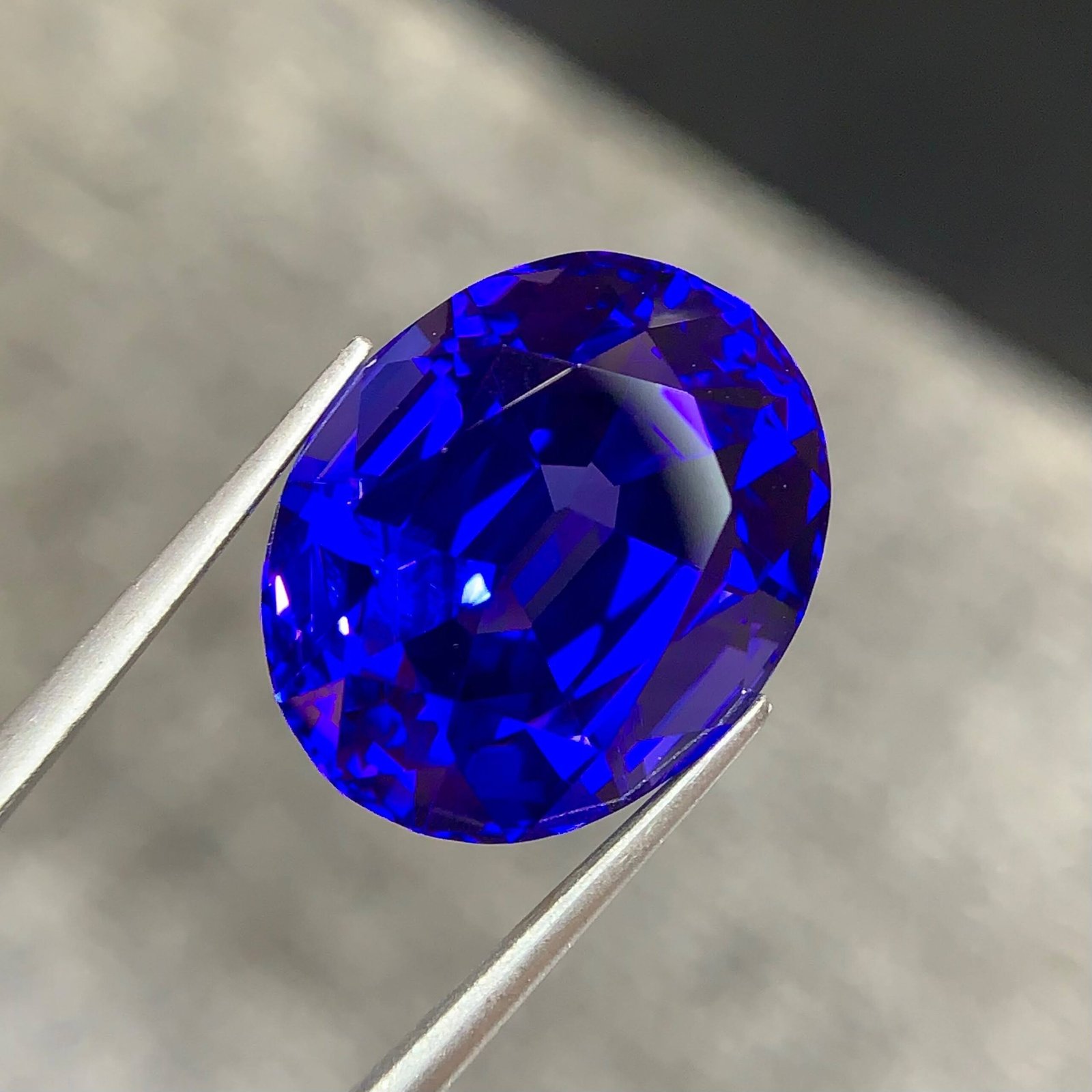 MantraMani Tanzanite Loose Gemstone – Authentic, Lab Certified | India - Angle 4