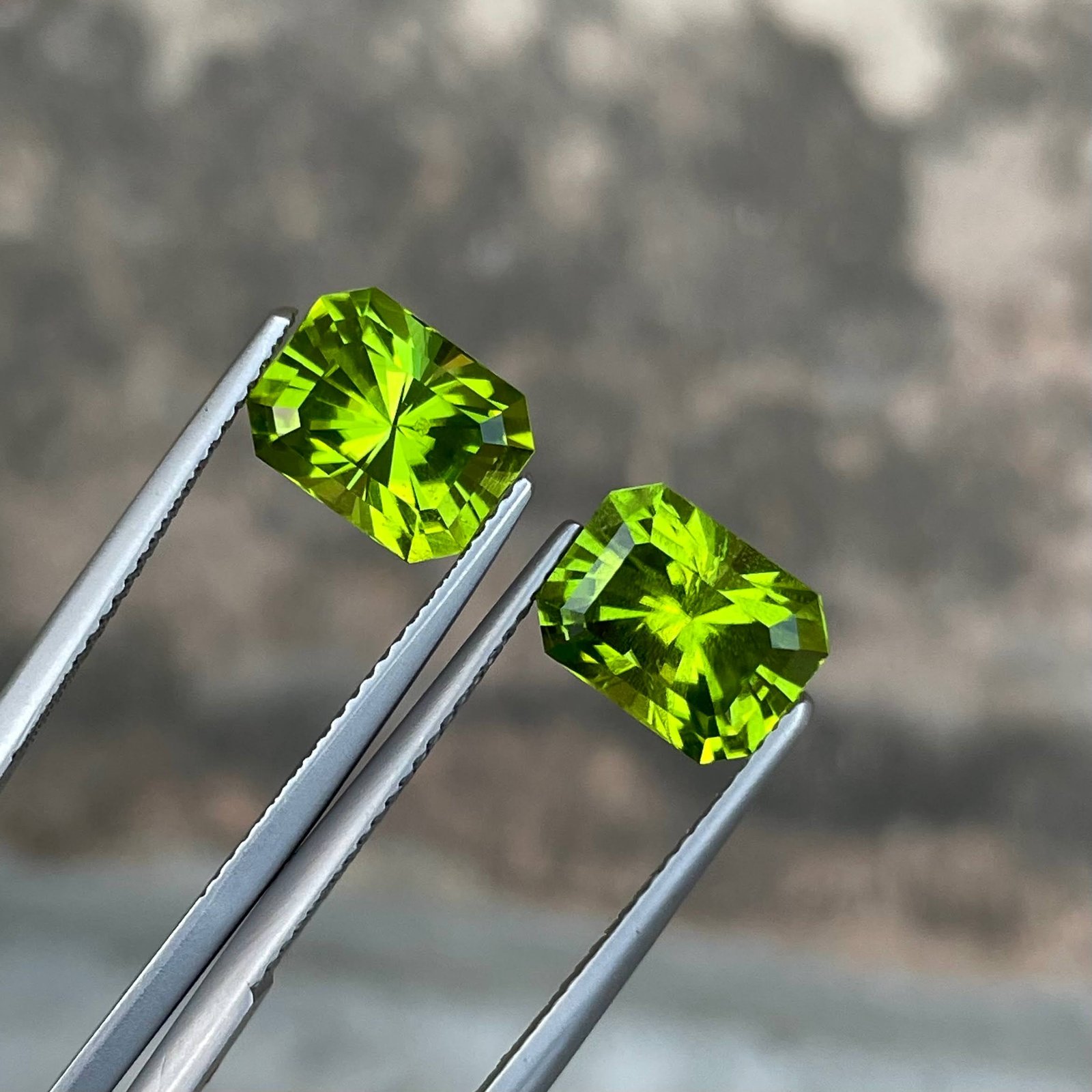 MantraMani 6.75 Carat Green Peridot Natural Loose Gemstone