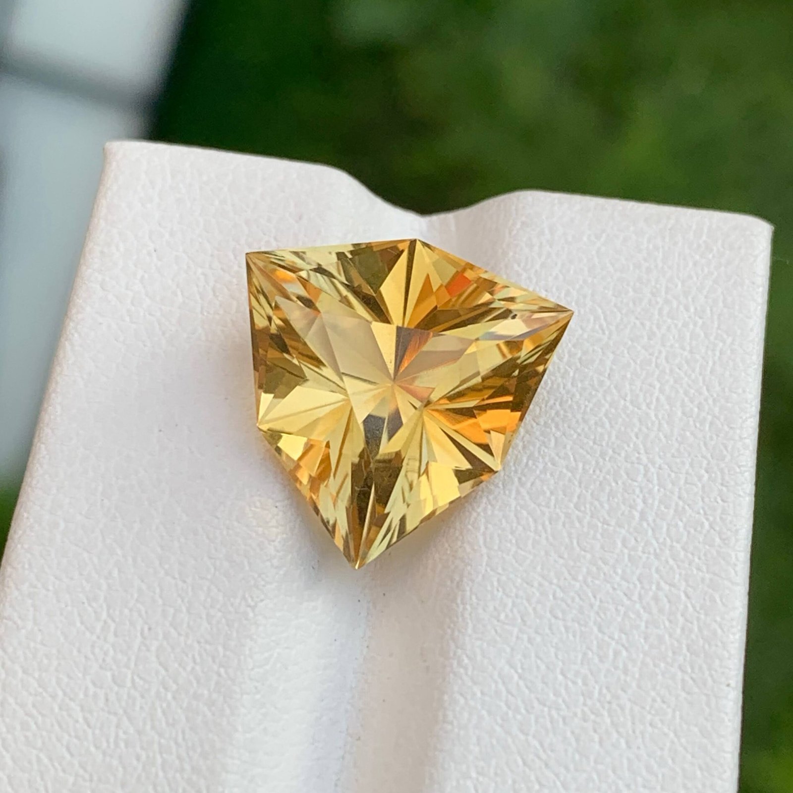 MantraMani Citrine Loose Gemstone – Authentic, Lab Certified | India - Angle 5