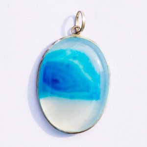 MantraMani Nicolo Onyx Crystal Oval Pendant