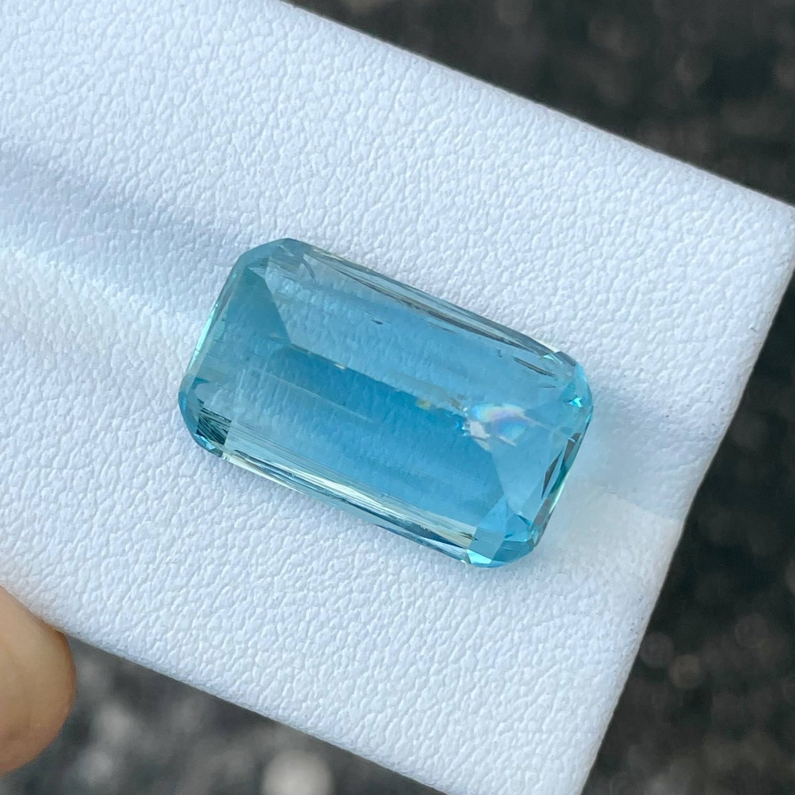 MantraMani Aquamarine Loose Gemstone – Authentic, Lab Certified | India - Angle 6