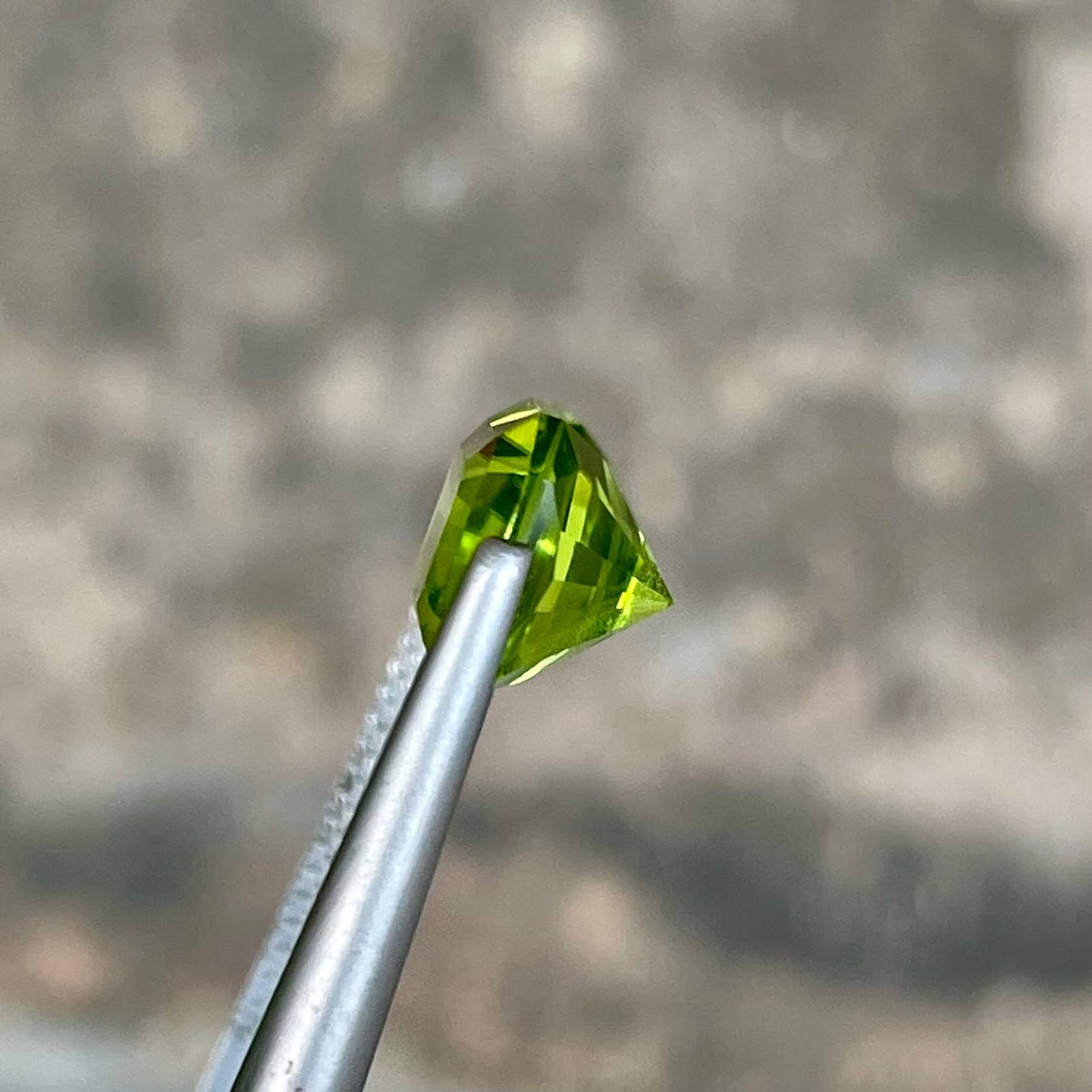 MantraMani Peridot Loose Gemstone – Authentic, Lab Certified | India - Angle 4