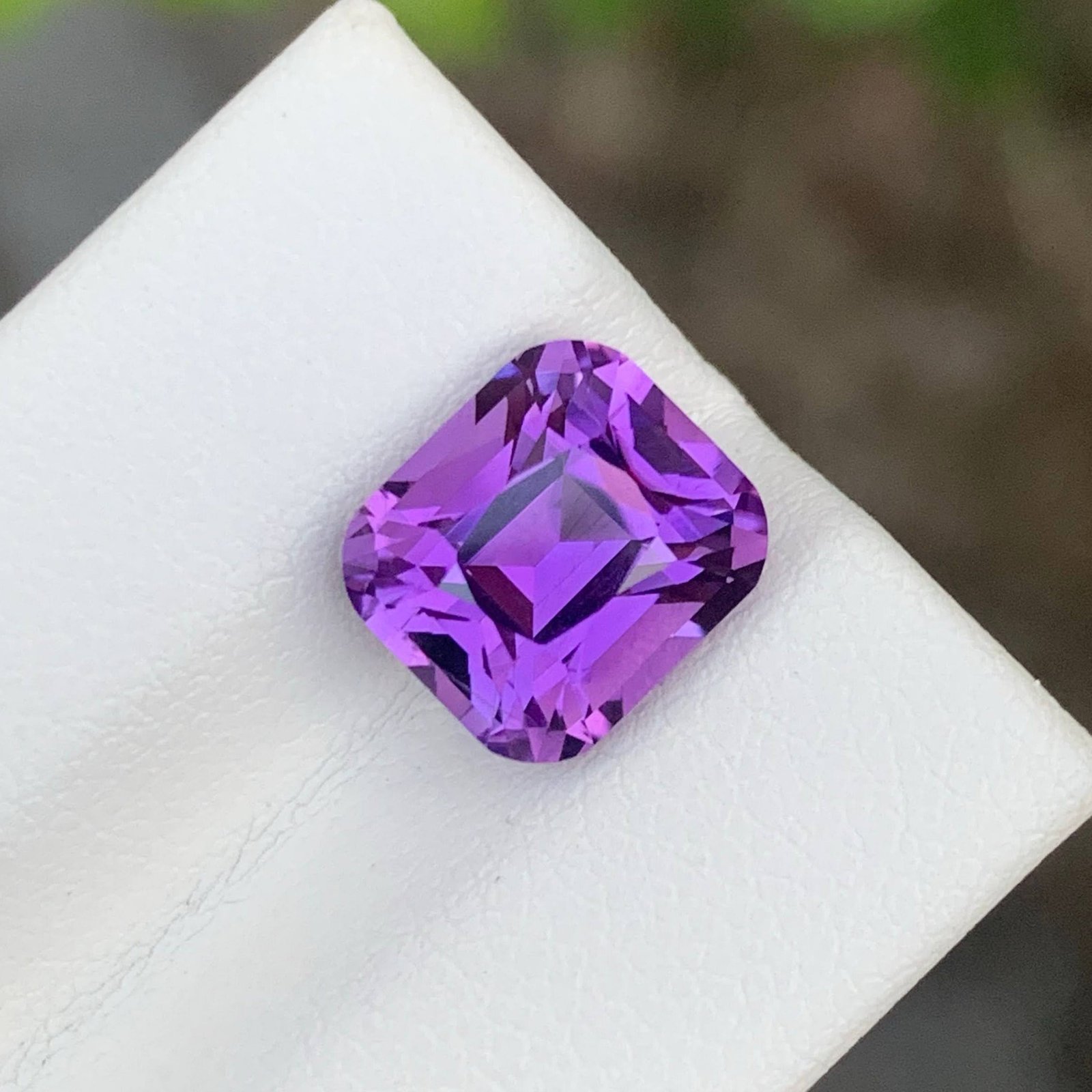 MantraMani 4.25 Carat Amethyst Cushion Cut Natural Loose Gemstone - Imported - Brazil