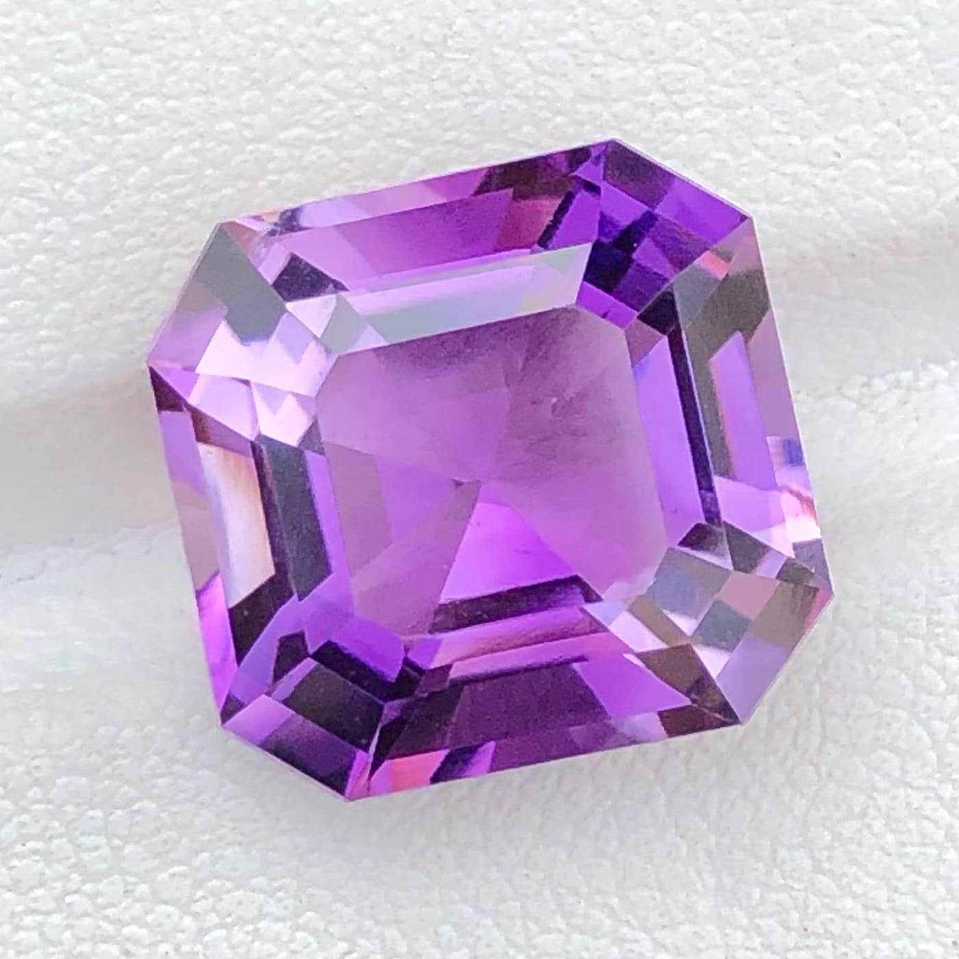 MantraMani Amethyst Natural Loose Gemstone - Imported - Brazil