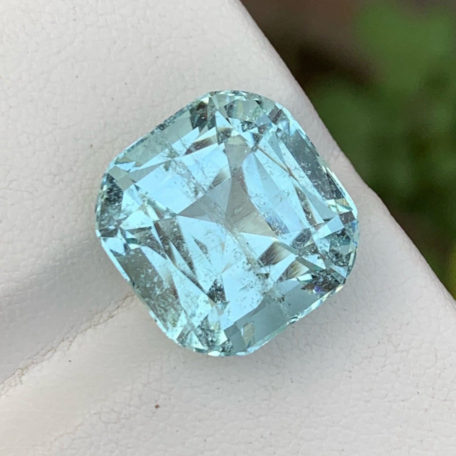 MantraMani Fanta Aquamarine Natural Loose Gemstone - Imported - Brazil