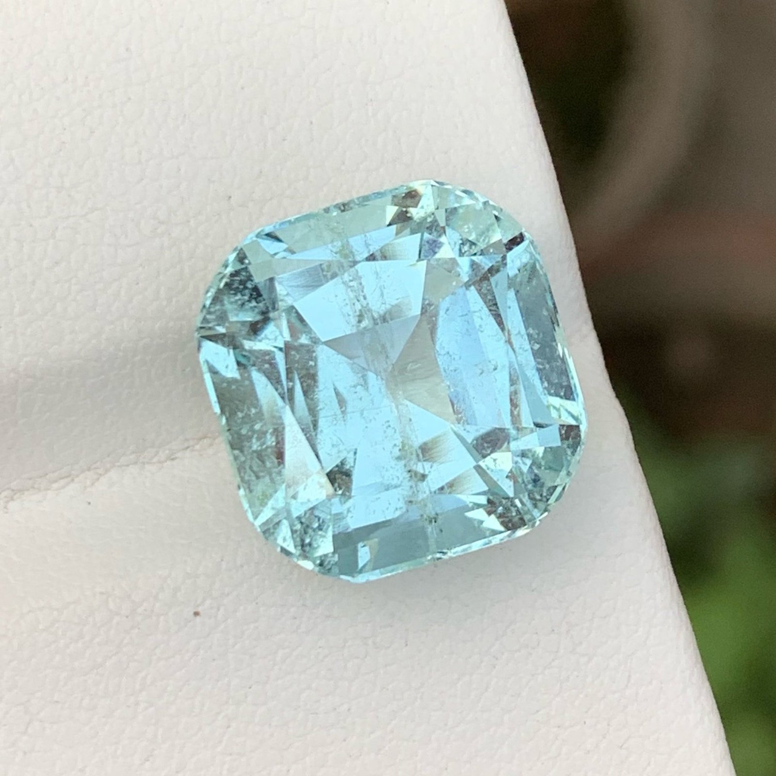 MantraMani Aquamarine Loose Gemstone – Authentic, Lab Certified | India - Angle 4