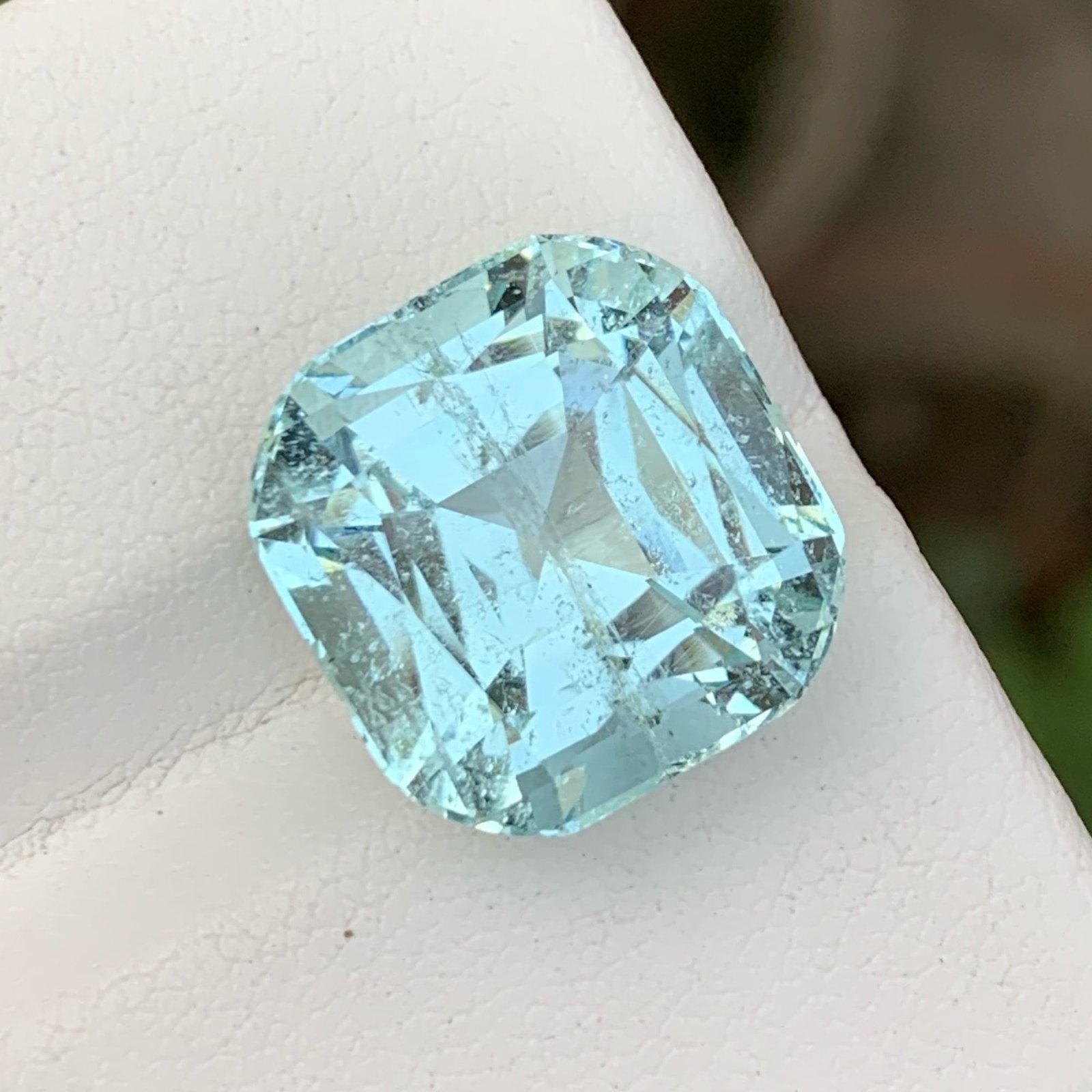 MantraMani Aquamarine Loose Gemstone – Authentic, Lab Certified | India - Angle 5