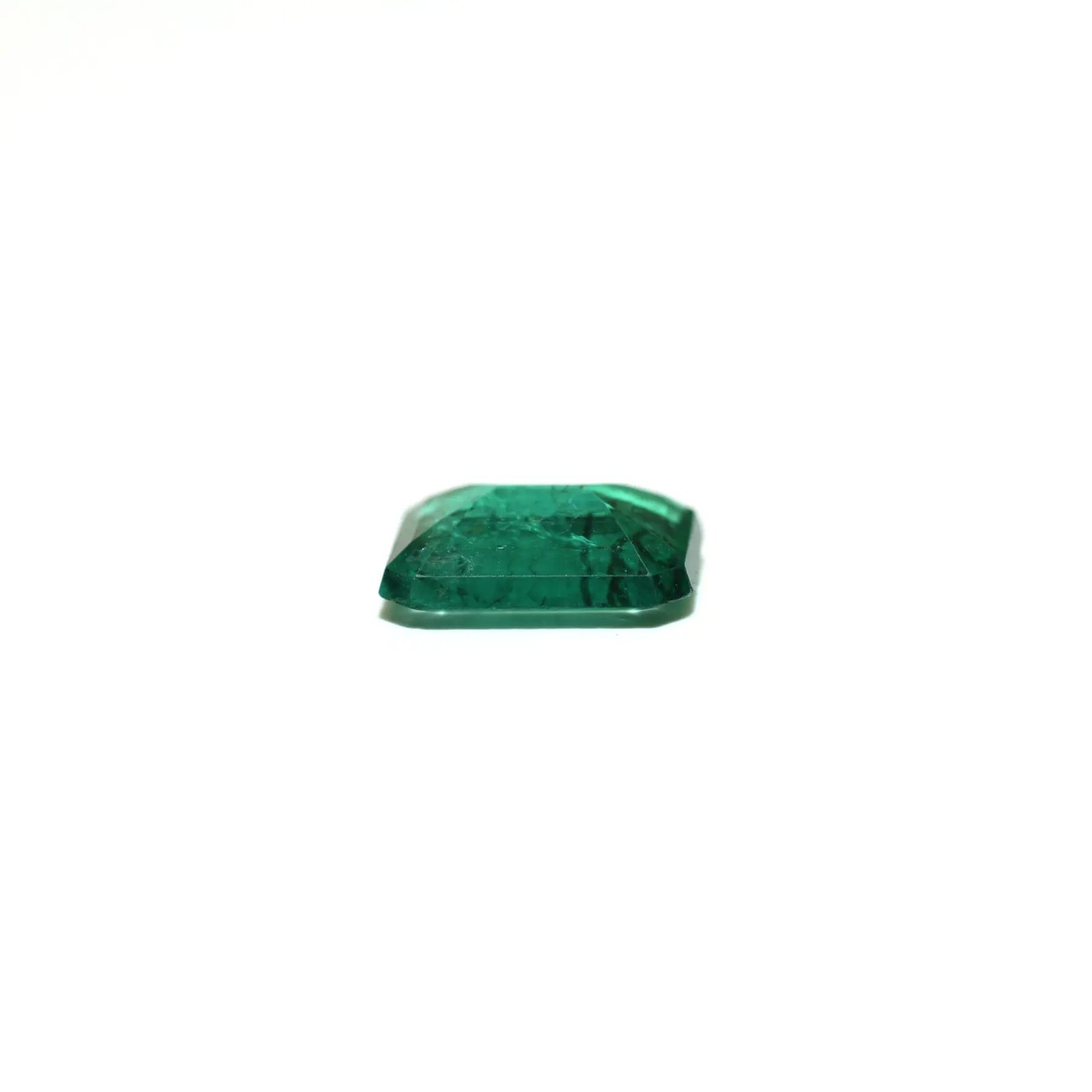 MantraMani® Emerald (Panna) — Certified Authentic & Natural Gemstone